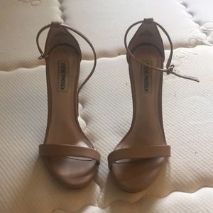 Steve Madden heels 7.5